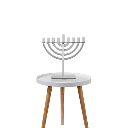 חנוכיה קלאסית גדולה בגוון טבעי